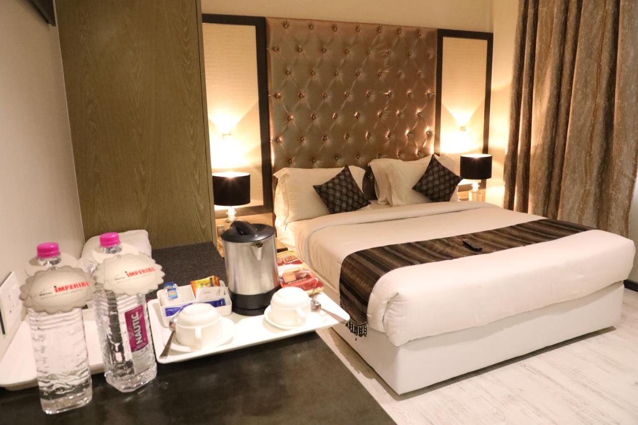 The Imperial Grand Hotell Ujjain Eksteriør bilde