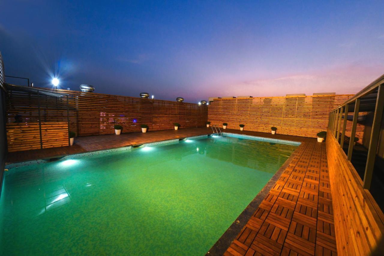 The Imperial Grand Hotell Ujjain Eksteriør bilde